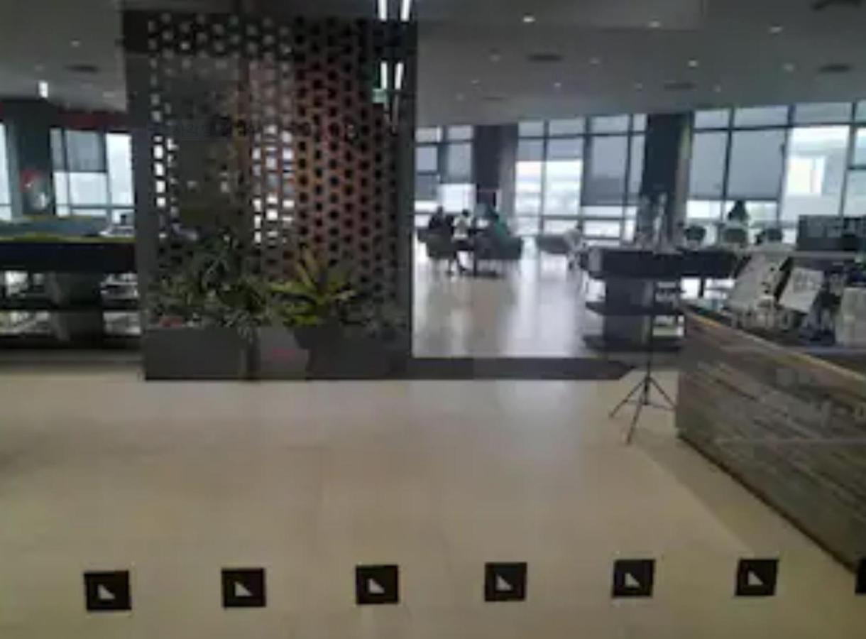 Songdo Halla Westernpark-Seaviewroom Hotel-바다전망 Инчон Экстерьер фото