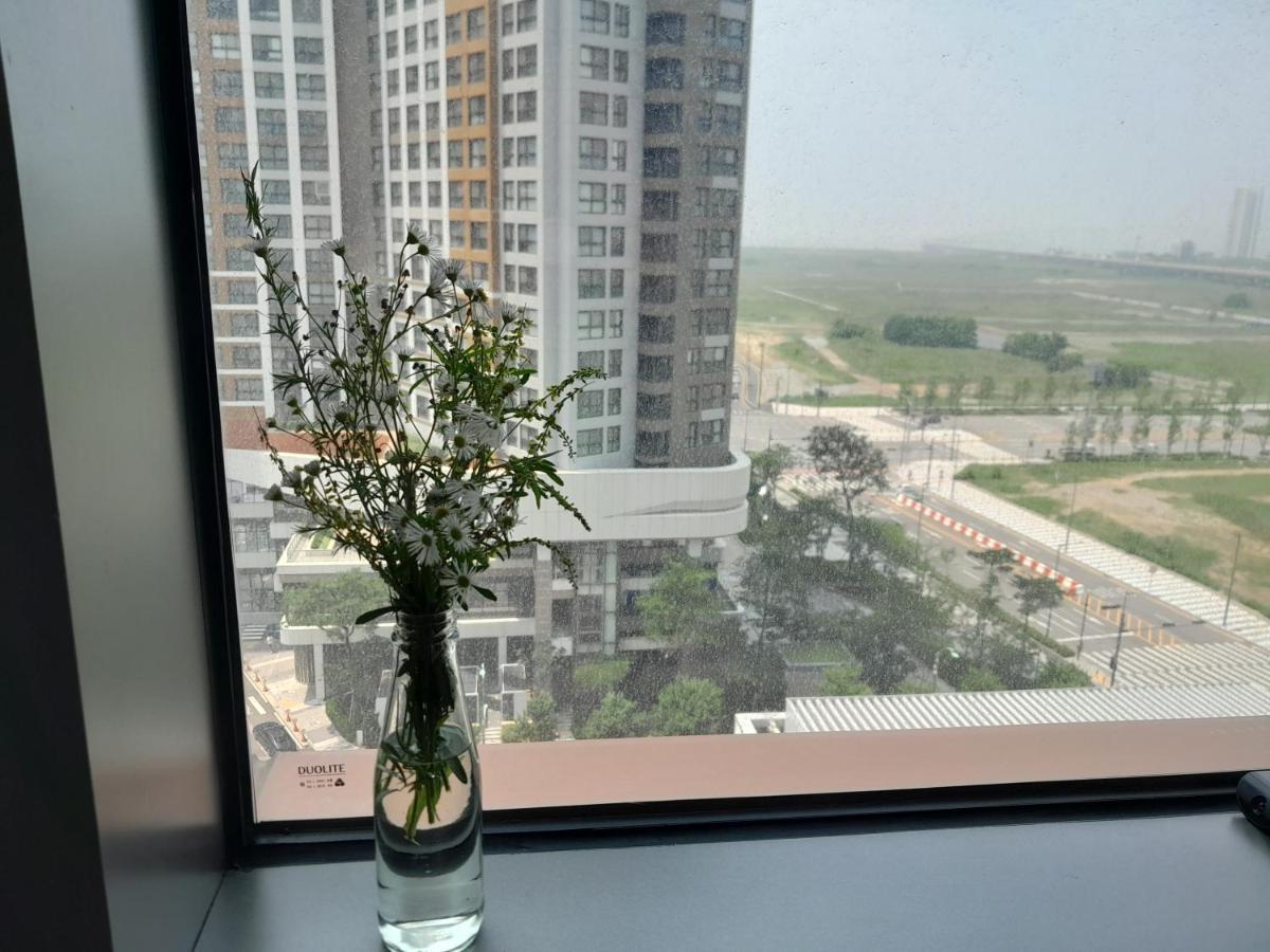 Songdo Halla Westernpark-Seaviewroom Hotel-바다전망 Инчон Экстерьер фото