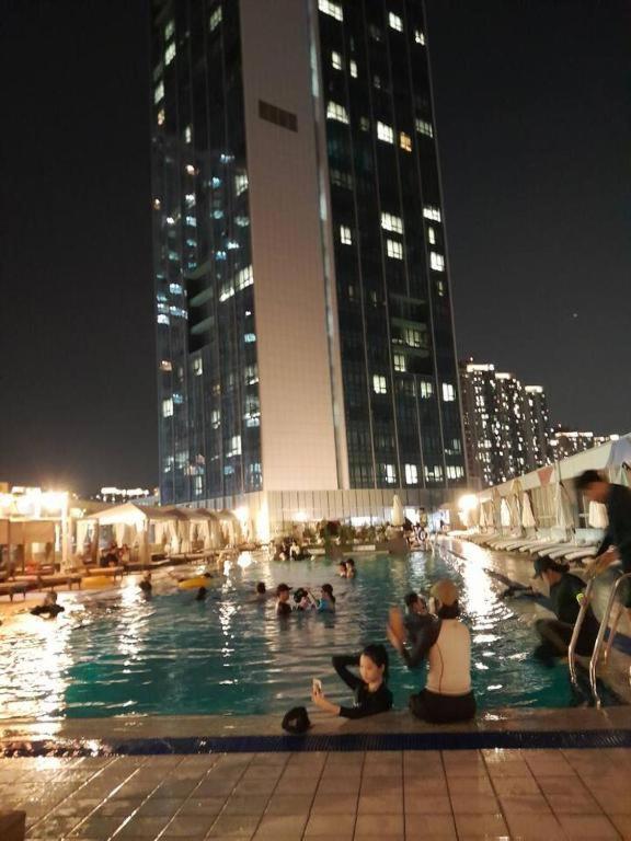 Songdo Halla Westernpark-Seaviewroom Hotel-바다전망 Инчон Экстерьер фото