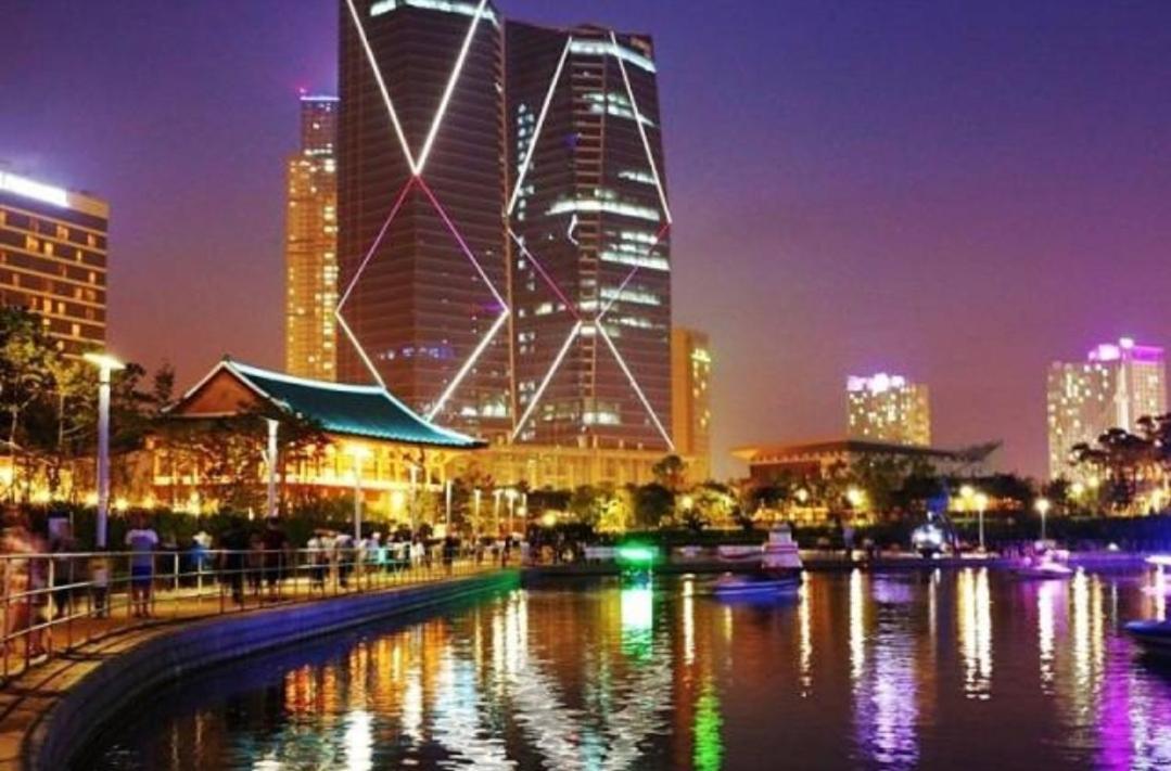 Songdo Halla Westernpark-Seaviewroom Hotel-바다전망 Инчон Экстерьер фото