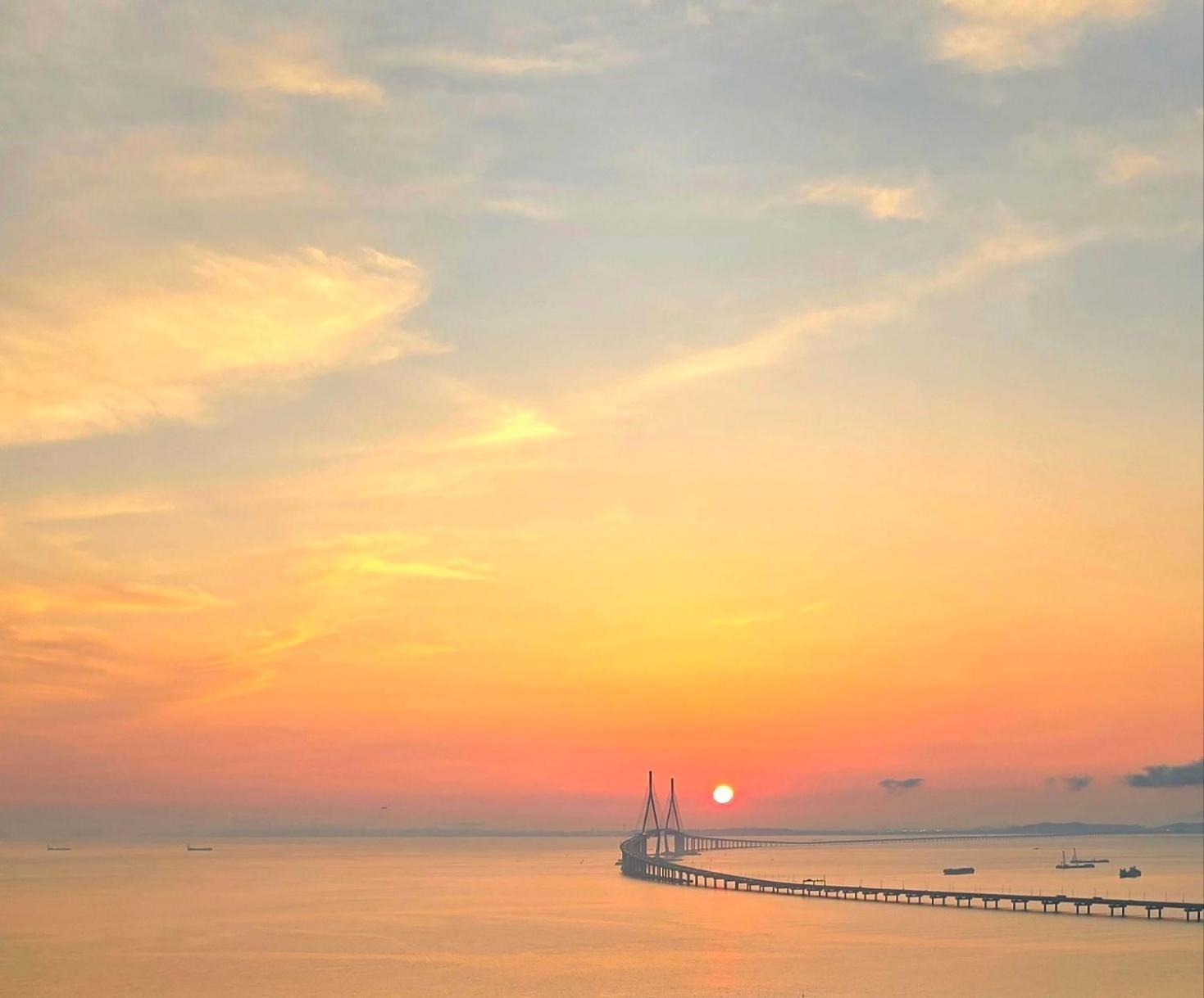 Songdo Halla Westernpark-Seaviewroom Hotel-바다전망 Инчон Экстерьер фото